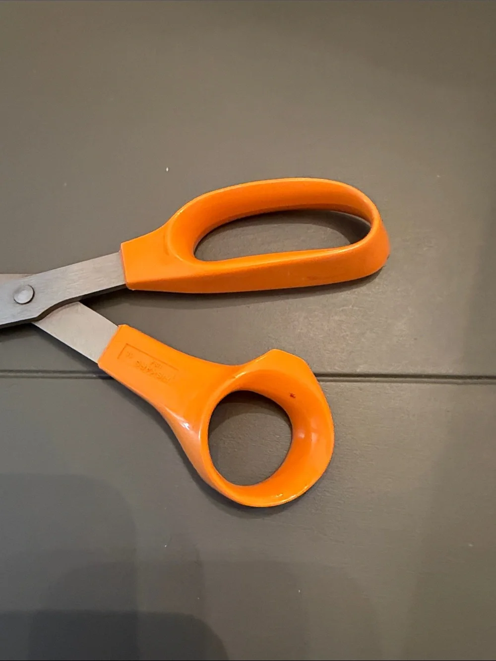 Fiskars USA original Shears Scissors Orange Handle Cut Crafts Fabrics 🐈‍⬛
